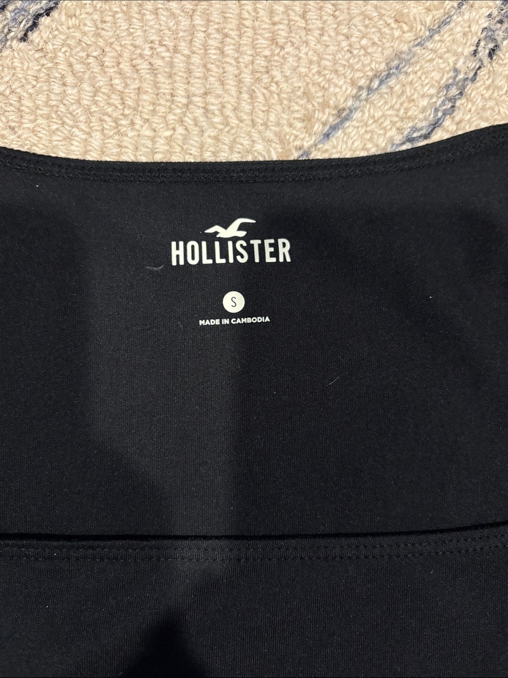 John Galt Joggers and 3 Top Bundle - Picture 9 of 11